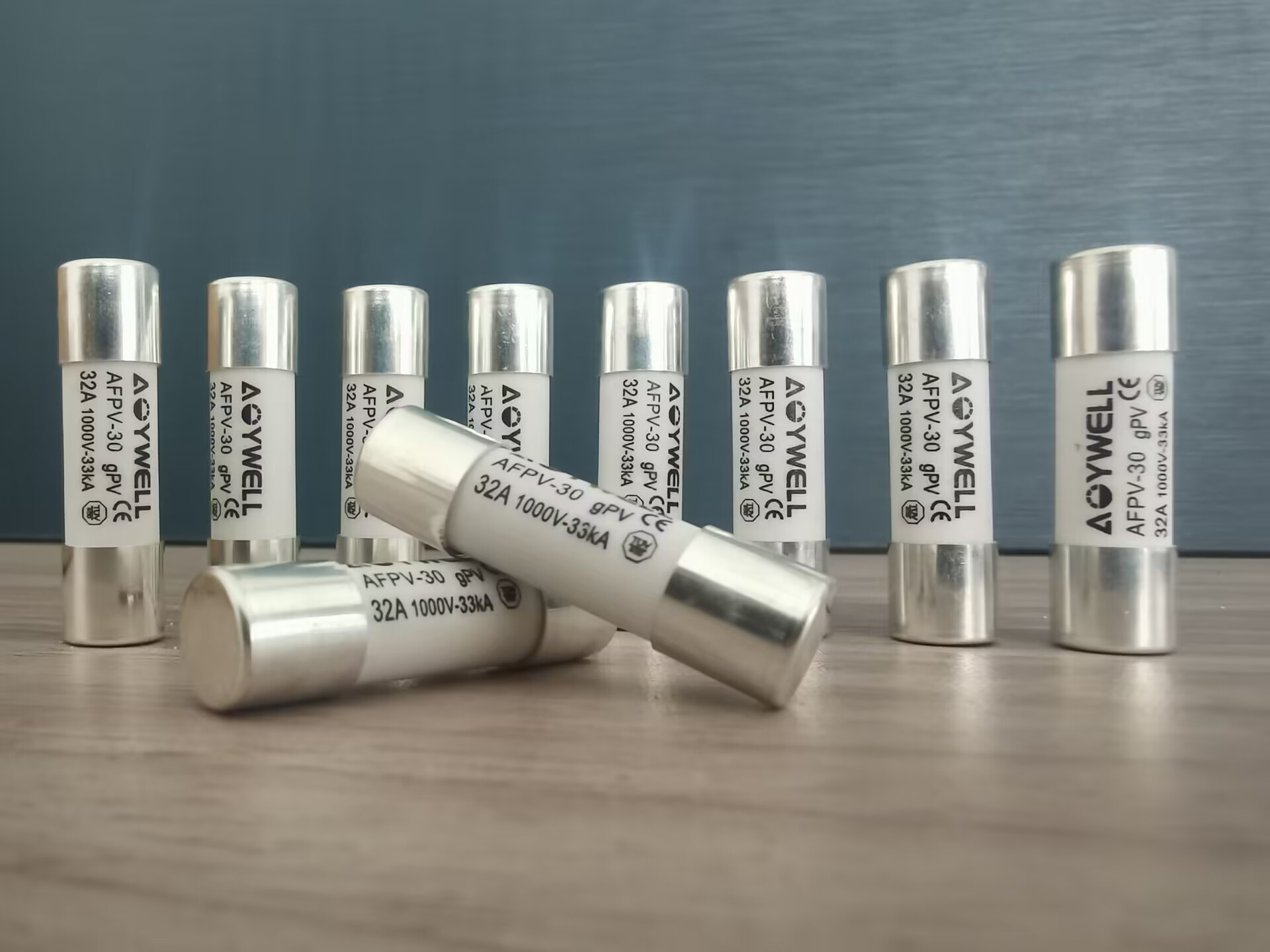 For solar system used DC Fuse, AOYWELL tell you how to choice it